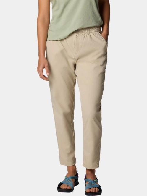 Columbia Cedar Crest Pant női túranadrág homok színben 2