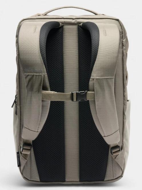 Columbia Star Range Square Backpack M férfi hátizsák oliva színben 3