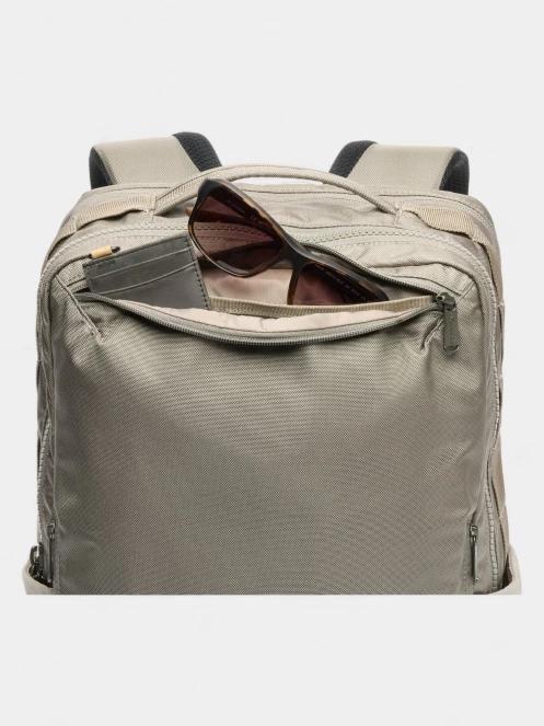 Columbia Star Range Square Backpack M férfi hátizsák oliva színben 7